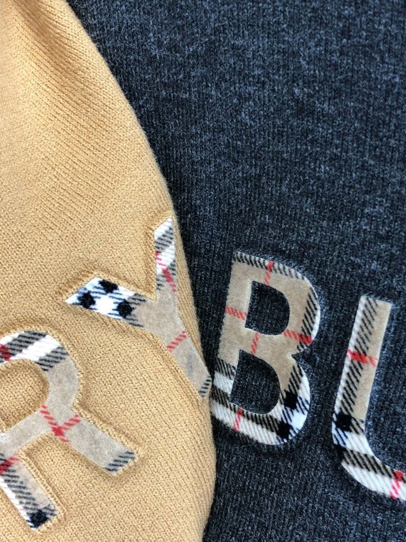 Burberry Sweaters